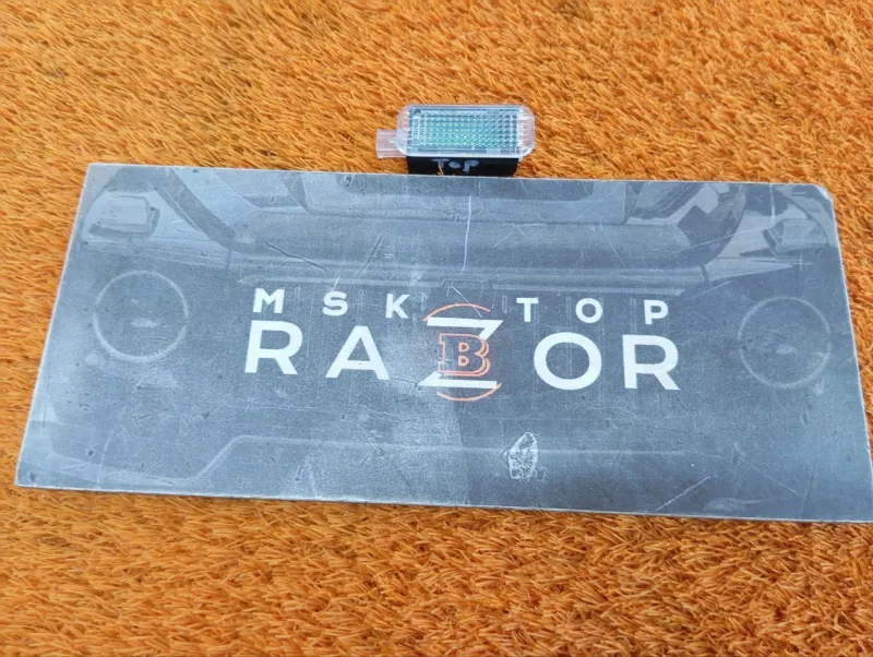 Плафон салона