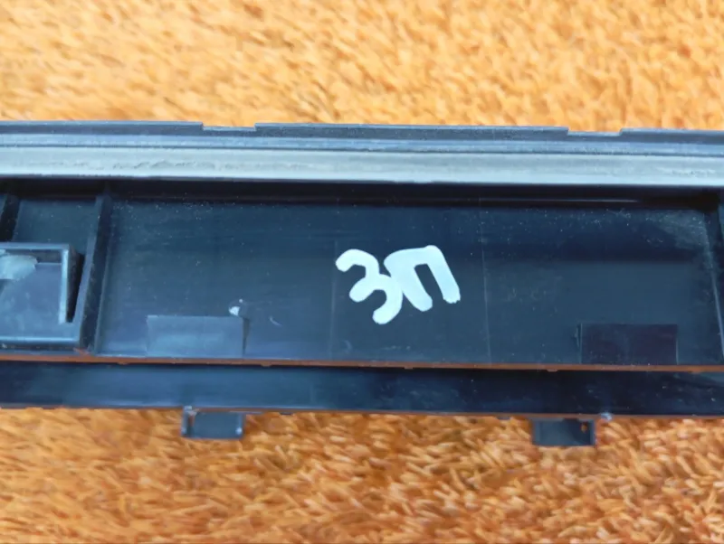 Решетка вентиляционная