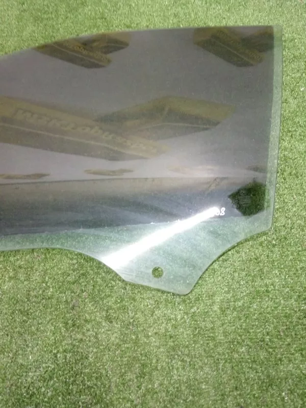 Стекло двери BMW X5 2007 51337137013 E70, переднее левое