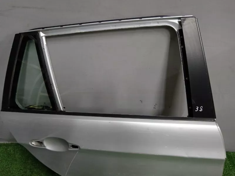 Дверь BMW 3-Series 2007 41007203676 E91, задняя правая