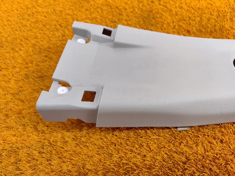 Обшивка центральной стойки