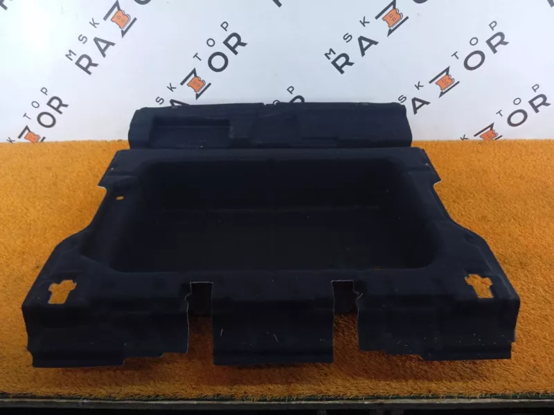 Пол багажника