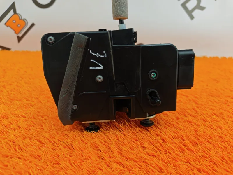 Замок двери