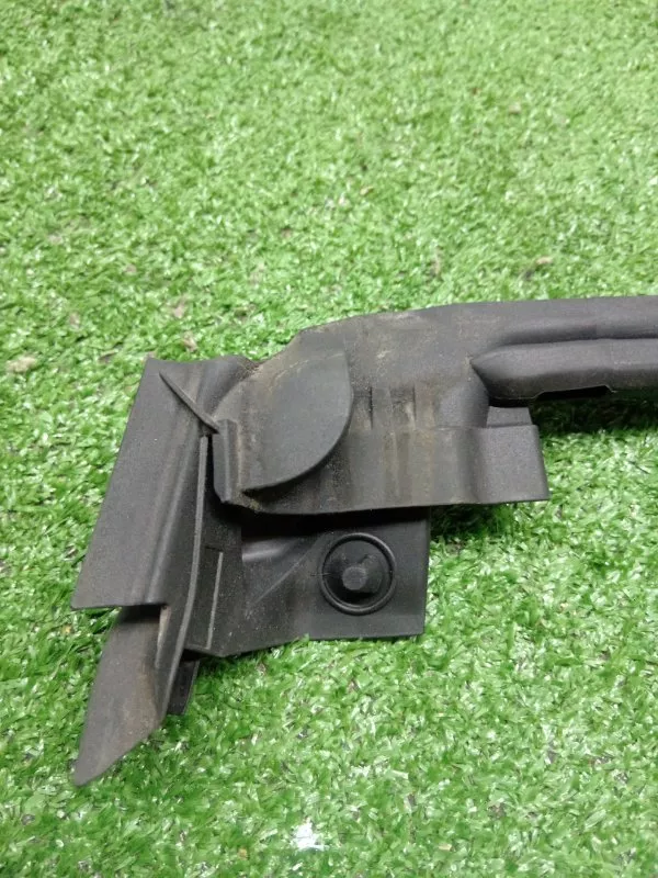 Уплотнитель стекла двери