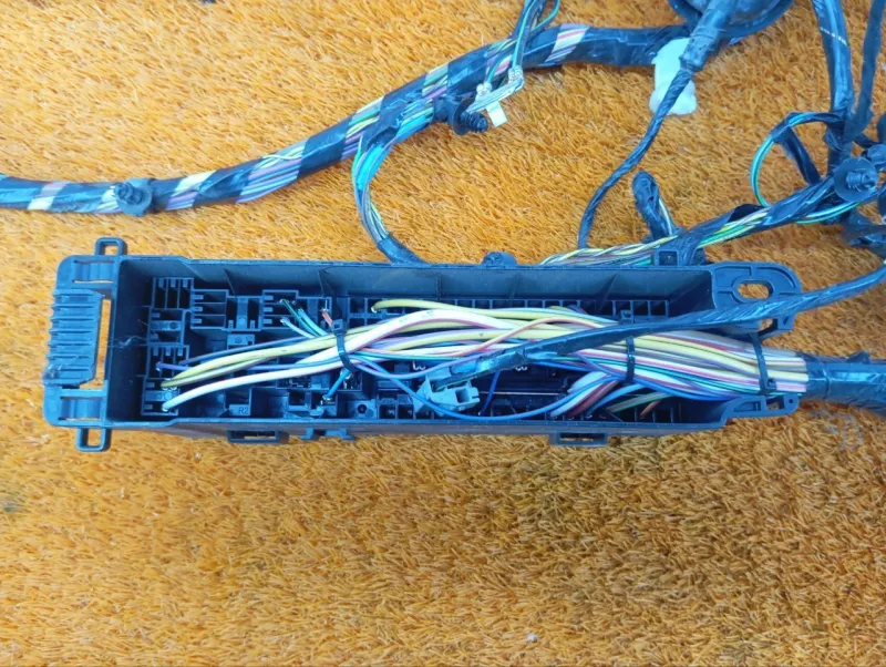 Проводка салона