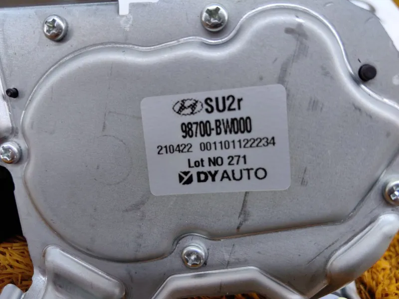 Мотор стеклоочистителя