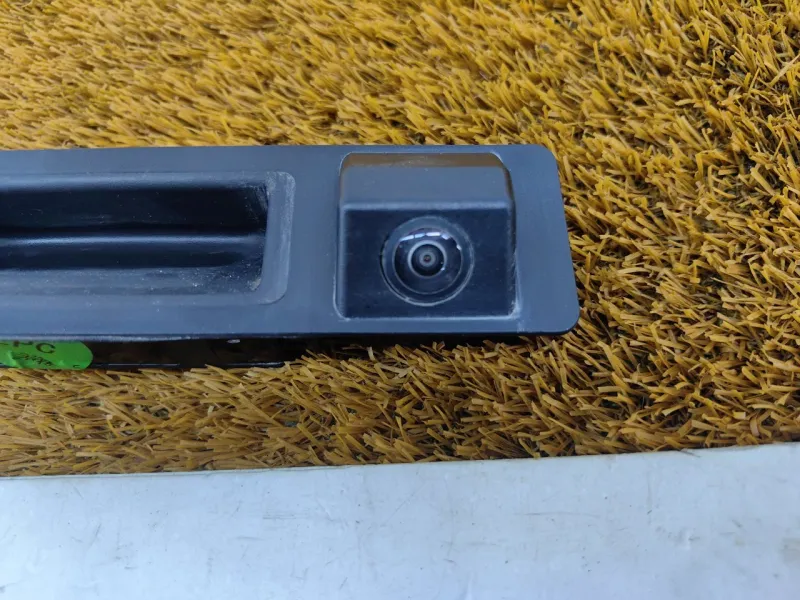 Кнопка багажника