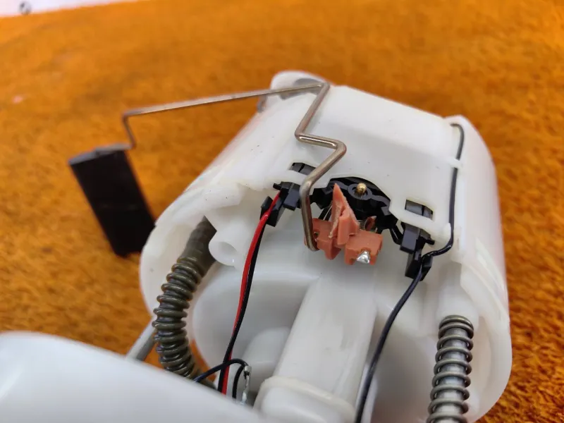 Бензонасос