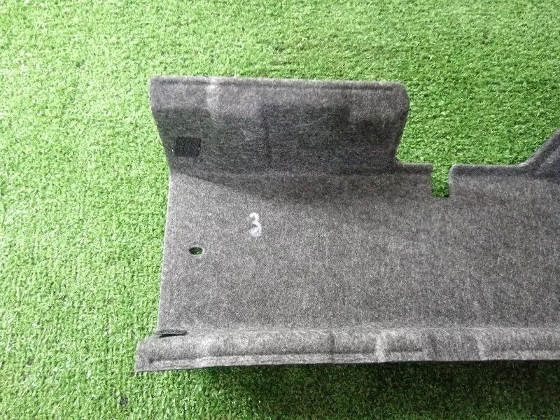 Обшивка багажника