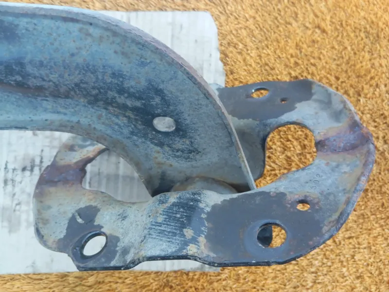 Рычаг подвески