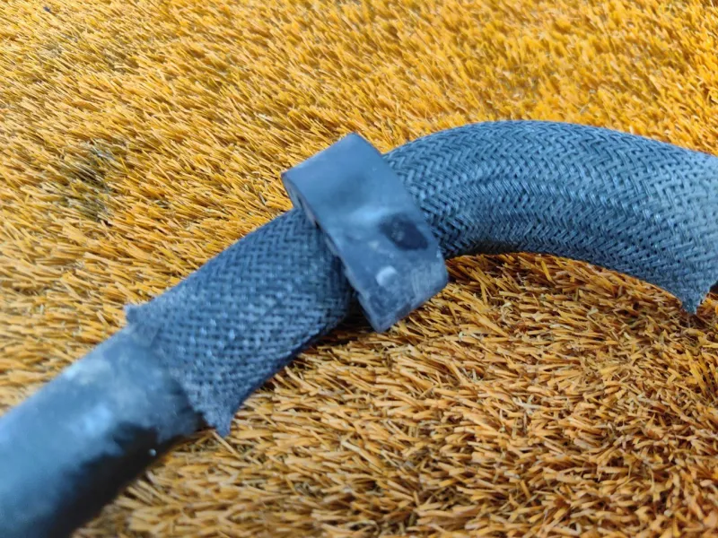 Патрубок радиатора