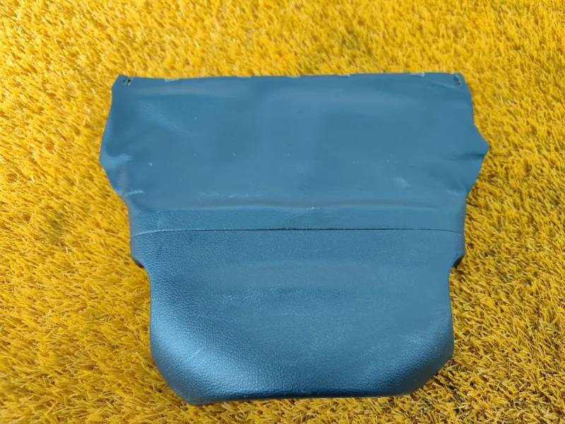 Кожух рулевой колонки