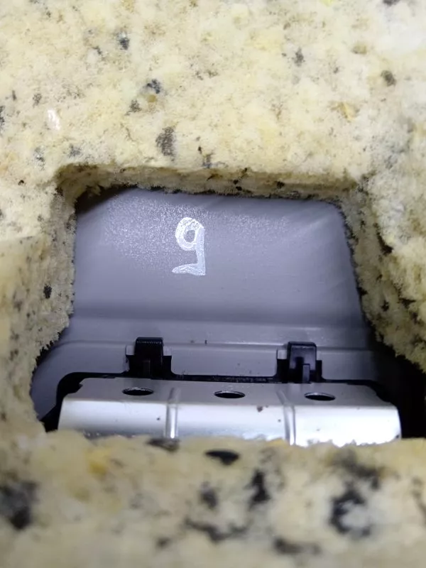 Обшивка крышки багажника BMW 3-Series 2006 0120553578 E90