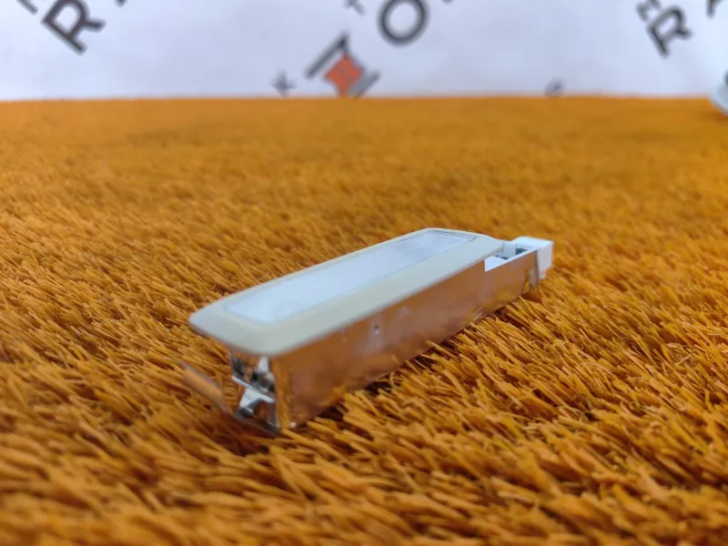 Плафон салона