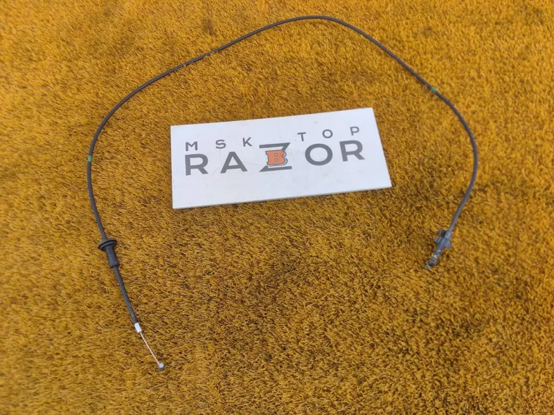 Трос замка капота