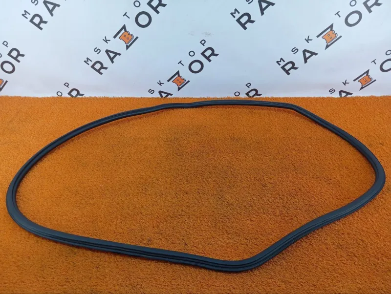 Уплотнитель проема двери (Уплотнитель кузова)