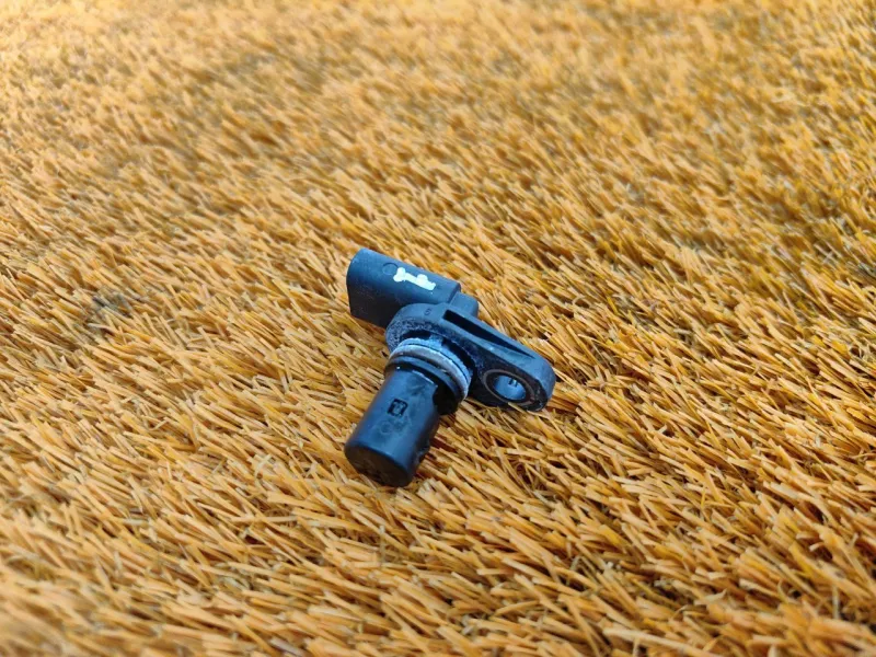 Датчик положения распредвала