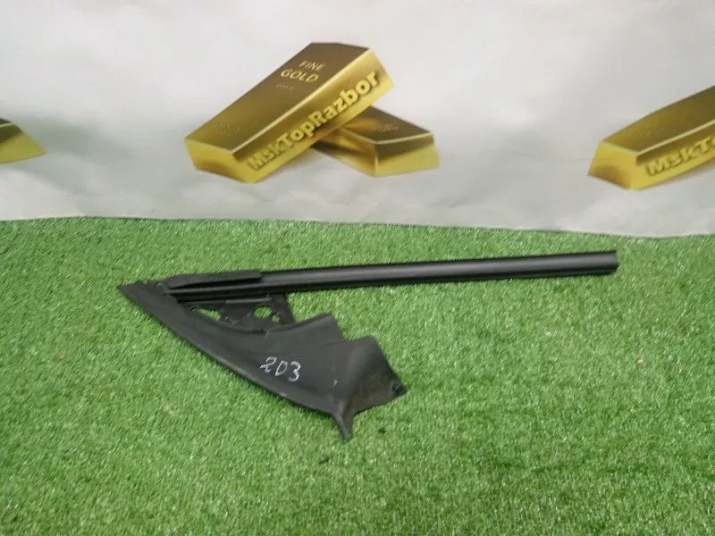 Уплотнитель стекла двери