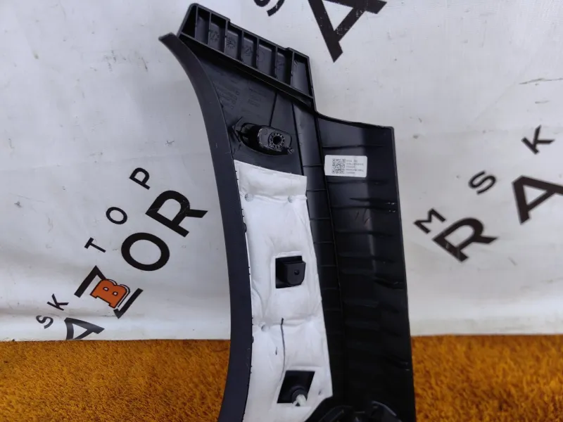 Накладка на стойку кузова