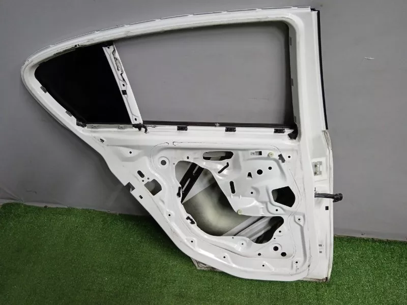 Дверь BMW 1-Series 2004 41527191017 E87, задняя левая
