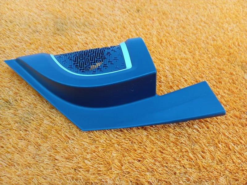 Уголок двери