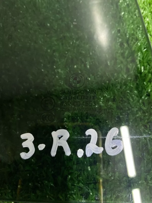 Стекло двери BMW X5 2007 51357137024 E70, заднее правое