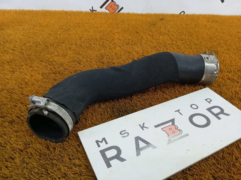 Патрубок интеркулера