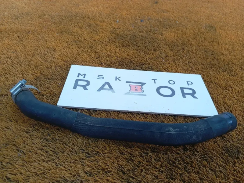 Патрубок радиатора