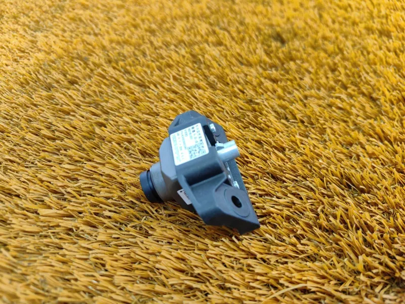 Камера передняя