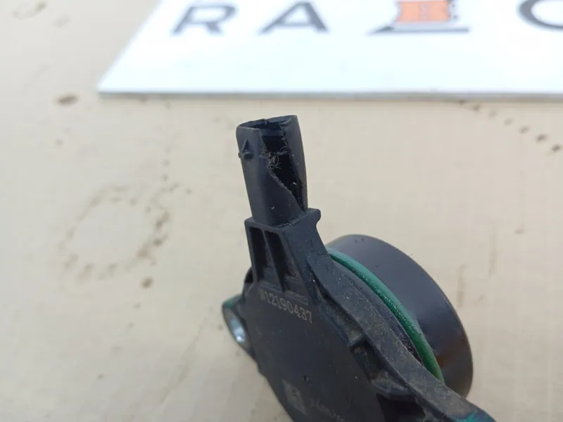 Клапан изменяемых фаз зажигания