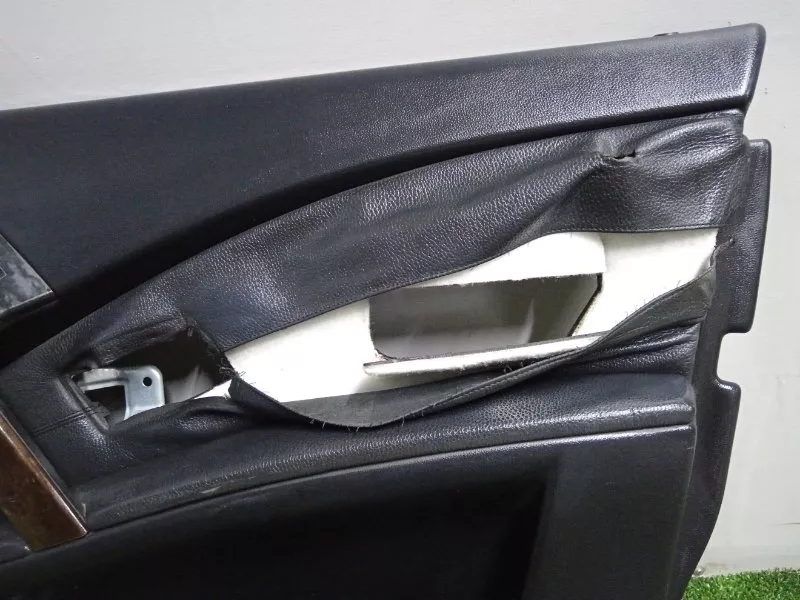 Обшивка двери BMW 5-Series 2006 51417076764 E60, передняя правая