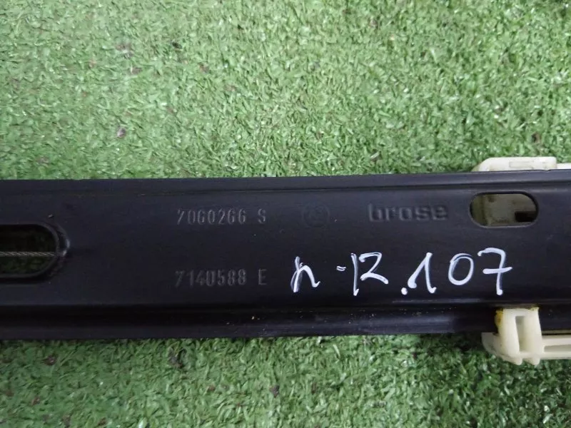 Стеклоподъемник BMW 3-Series 2006 7140588 E90, передний правый