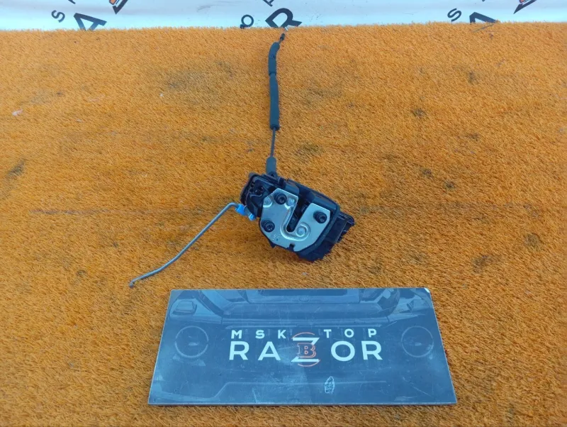 Замок двери