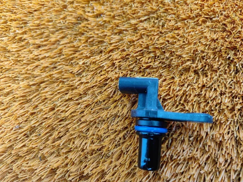 Датчик положения распредвала