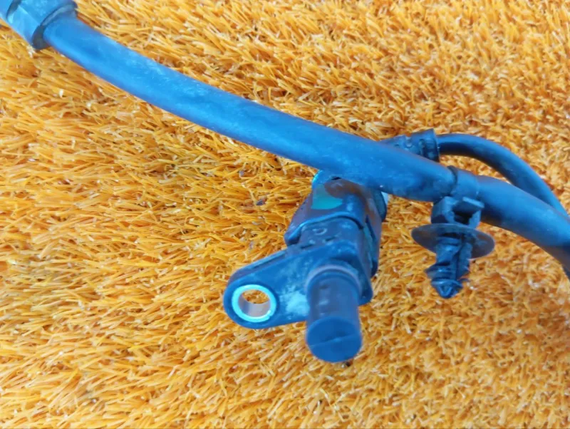 Проводка датчика ABS