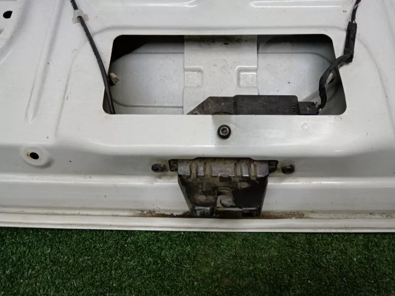 Крышка багажника