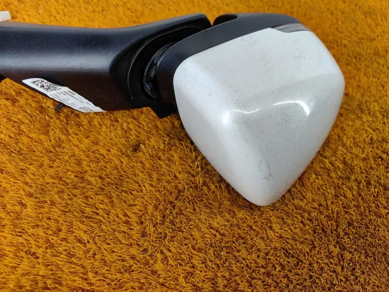 Зеркало боковое