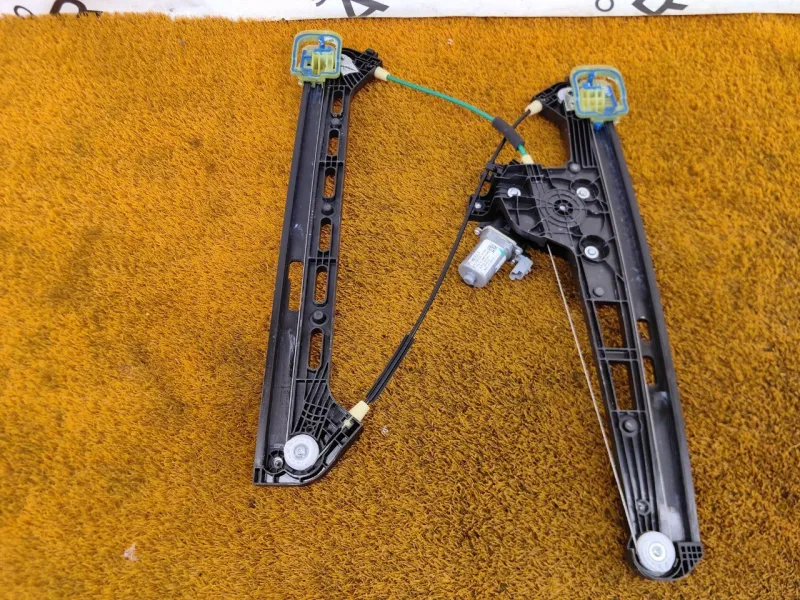 Стеклоподъемник