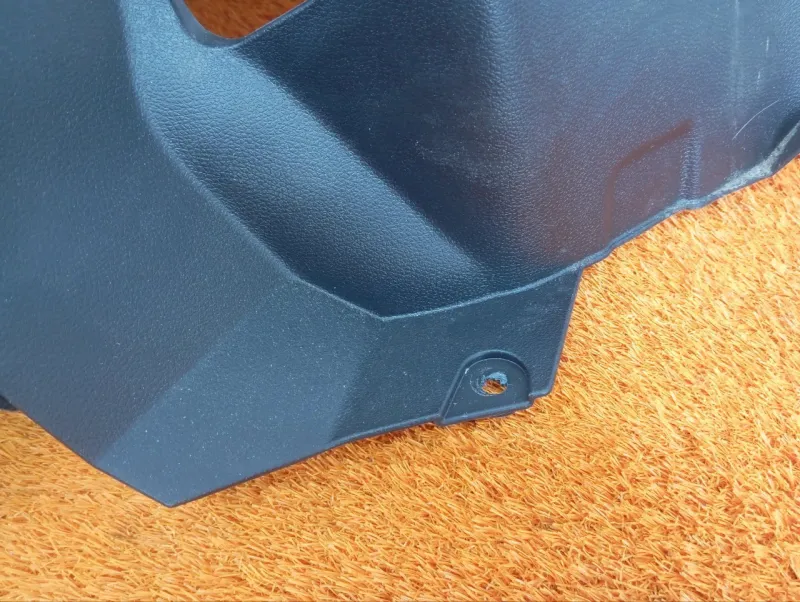 Обшивка багажника