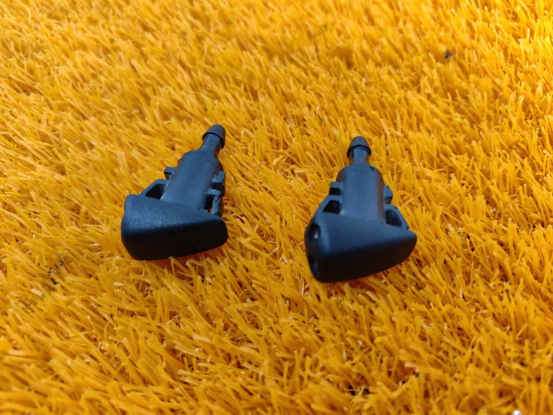 Форсунка стеклоомывателя