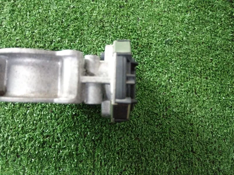 Дроссельная заслонка