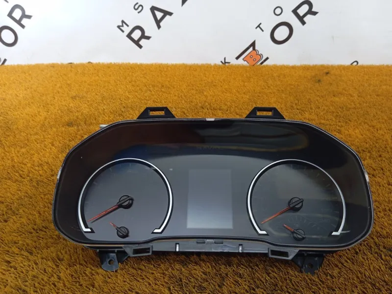 Панель приборов