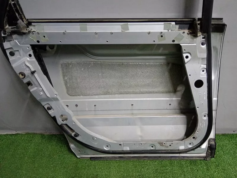Дверь Audi A8 2004 4E4833051A, задняя левая