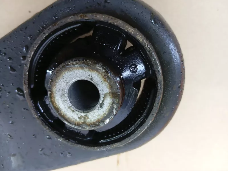 Рычаг подвески