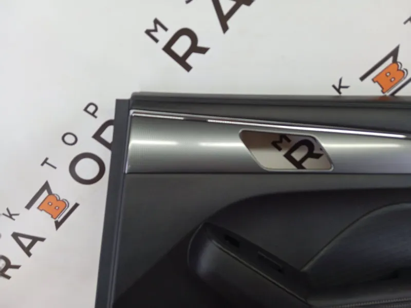 Обшивка двери