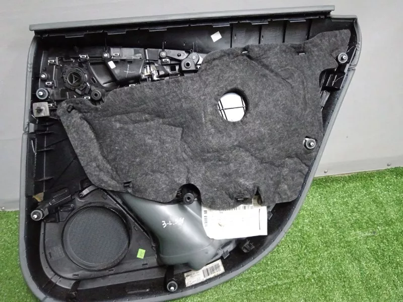 Обшивка двери Audi A6 2011 4G0867305 C7, задняя левая