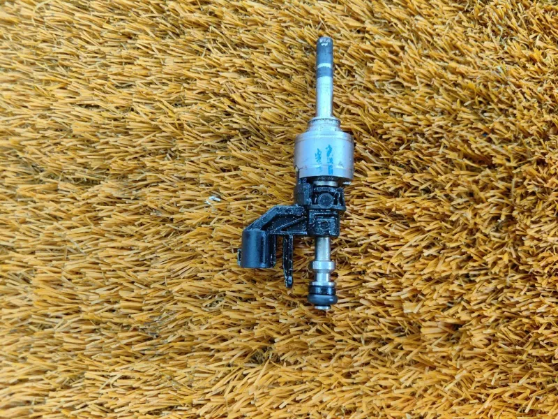 Форсунка топливная