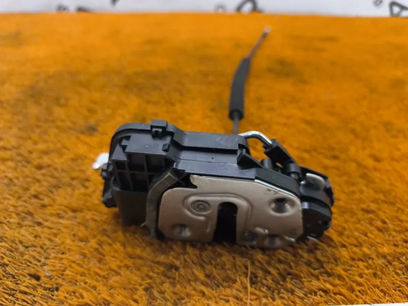 Замок двери