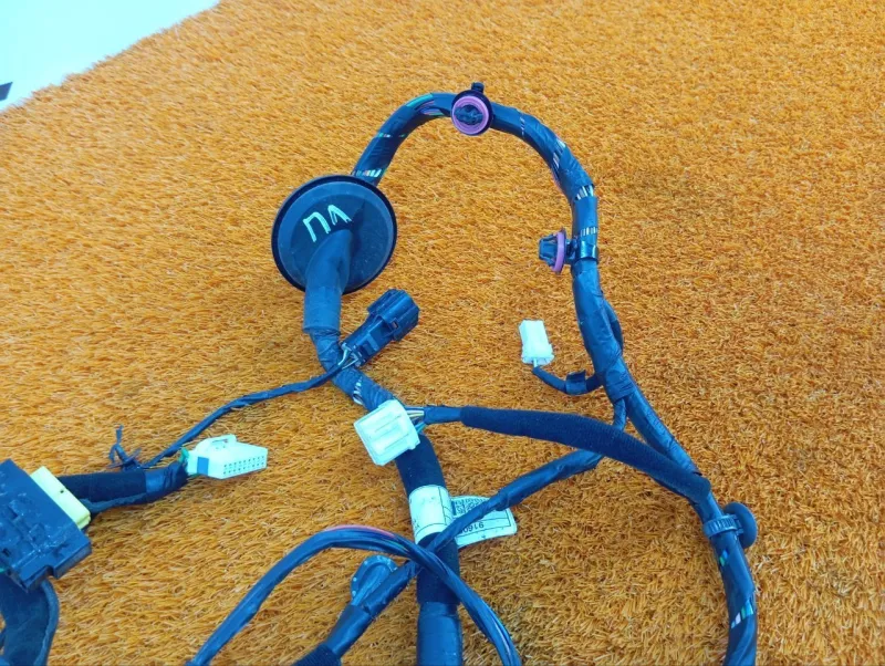 Проводка двери