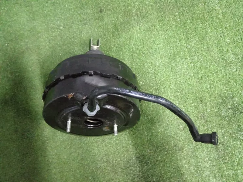 Усилитель тормозов